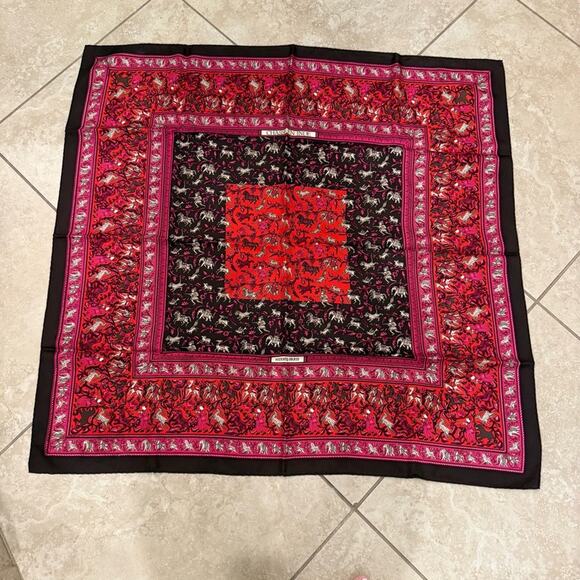 Hermes Chase En Inde Silk Scarf - Picture 2 of 7